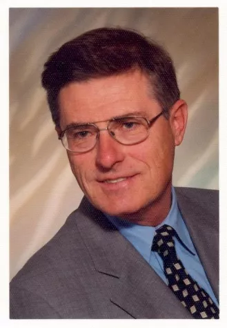 Unternehmensportrait Franz Kassecker GmbH - Der Mensch im Mittelpunkt Bild: Unternehmensportrait Franz Kassecker GmbH - Der Mensch im Mittelpunkt