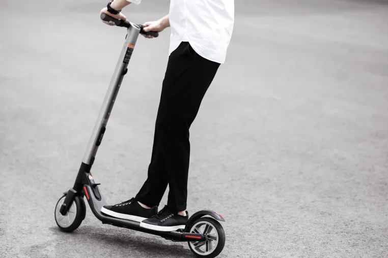 Straßenzulassung für E-Scooter – die wichtigsten rechtlichen Aspekte im Überblick Bild: Straßenzulassung für E-Scooter – die wichtigsten rechtlichen Aspekte im Überblick