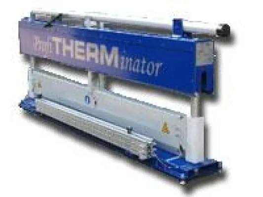 Bild: Der THERMinator - nach zweijähriger Entwicklung, Erprobung und Produktverbesserung in der Praxis ist der Dämmstoffschneider endlich auf dem Markt