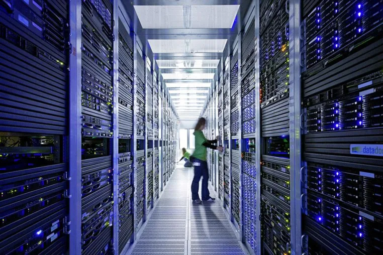 Bild: DENIOS Webserver im grünsten Rechenzentrum Europas