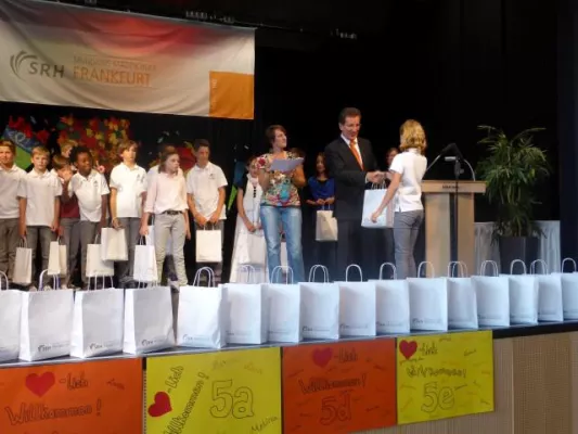 MUNDANIS geht mit erweitertem Angebot ins neue Schuljahr Bild: MUNDANIS geht mit erweitertem Angebot ins neue Schuljahr