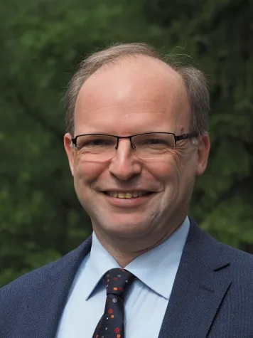 Bild: Roland A. Fischer erhält Wilhelm-Klemm-Preis - Ausgezeichnete Forschung zu metall-organischen Netzwerken