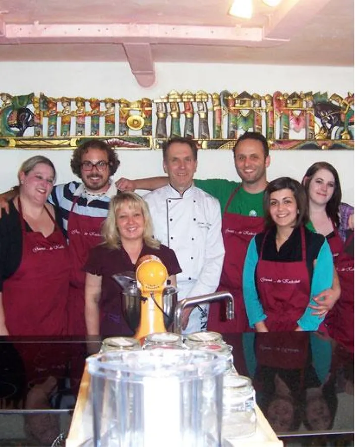 Klaus-Werner Wagner und das Team der Kochschule