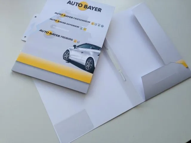 Bild: Präsentationsmappen drucken jetzt auch mit Sonderfarbe
