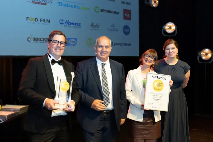 Bild: aveato gewinnt die Auszeichnung Caterer des Jahres 2023