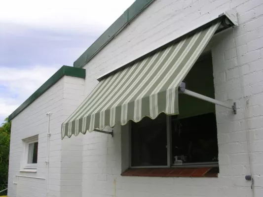 Bild: How to Choose the Right Blinds, Shutters and Awnings