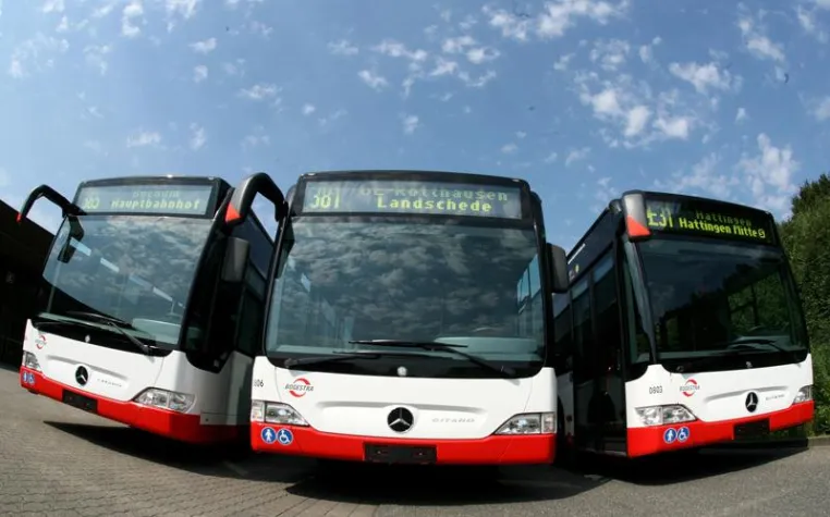 Bild: Mehr Platz in Bussen für Rollatoren