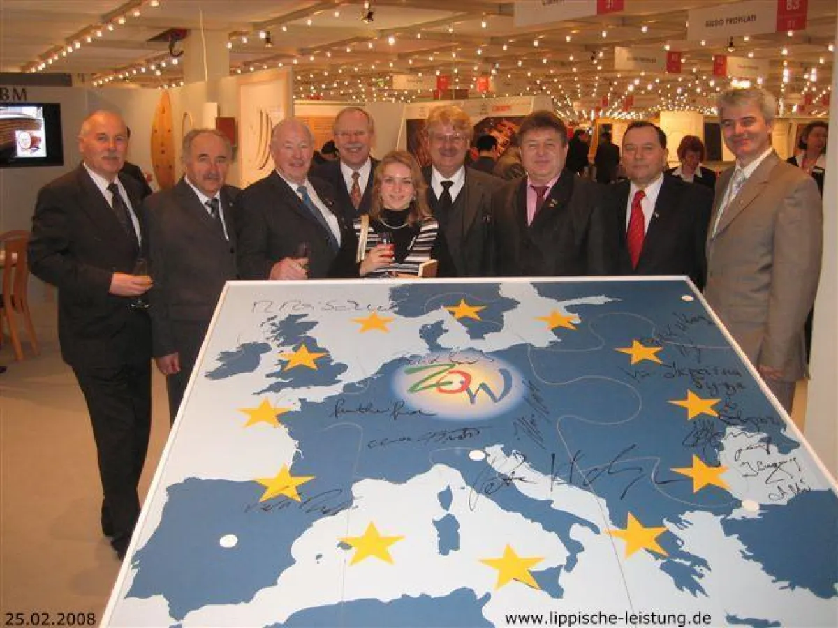 (von links) Prof. Möller, Prof. Bozhydarnik, Prof. Krog, Herr Meyer, Frau Iakimova, Herr Brok, Herr Hrytsyuk, Dr. Sidor, Herr Mishchuk