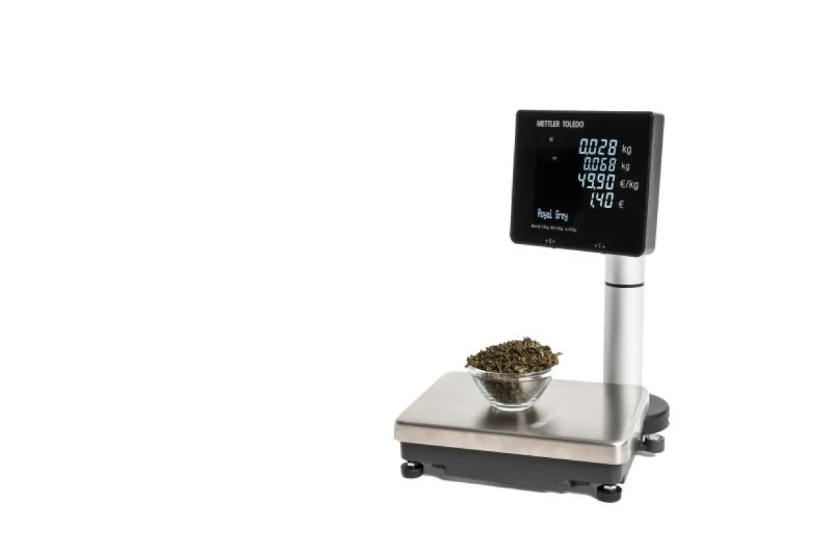 Viel Leistung auf kleinster Fläche: METTLER TOLEDO Ariva-S-Mini (Im Bild: mit Komfortdisplay)