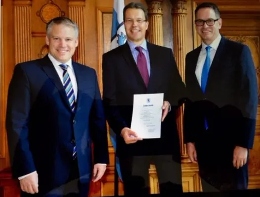 Eine Zusatzqualifikation an der DIU – entscheidend für den beruflichen Erfolg Bild: Eine Zusatzqualifikation an der DIU – entscheidend für den beruflichen Erfolg