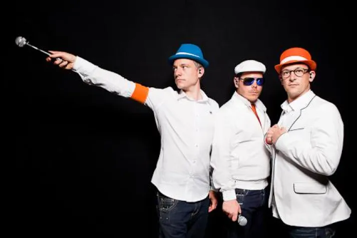 FETTES BROT SCHICKT 500 FANS NACH AMSTERDAM Bild: FETTES BROT SCHICKT 500 FANS NACH AMSTERDAM