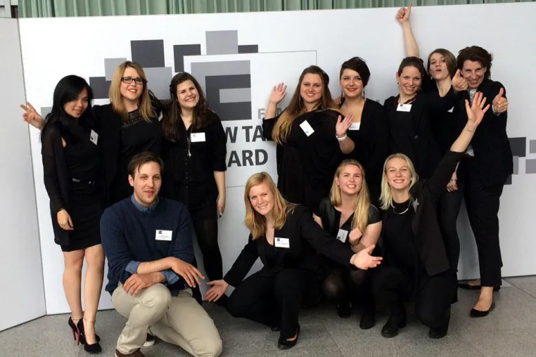 Bild: Team der EBC Hochschule Hamburg belegt 3. Platz beim FAMAB New Talent Award