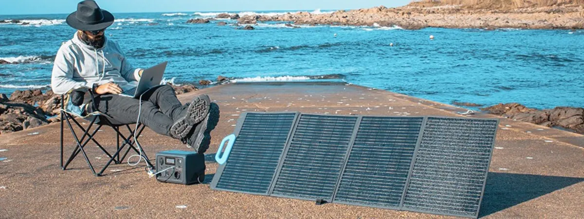 Wo auch immer Sie an Ostern Energie benötigen: BLUETTI Powerstation + Solarpanel (© Bluetti)