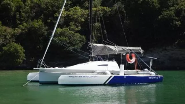 Bild: Die faltbaren Trimarane von Tricat: Kleines Gepäck für den großen Segelspaß