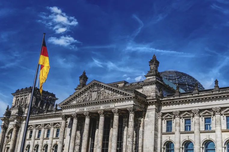 Bild: Jetzt sind die Bundesländer am Zug: Bundestag beschließt Vergütungserhöhung für Berufsbetreuer