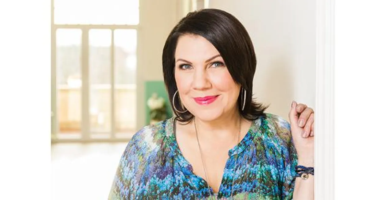 Manou Lenz, Designerin