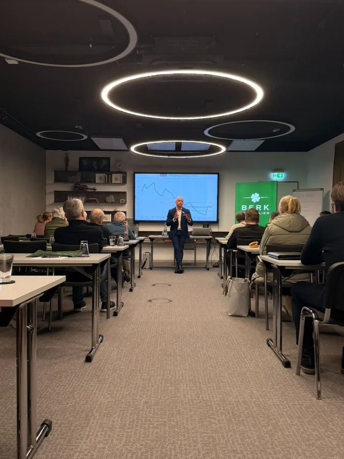 Logo von BERK Immobilien