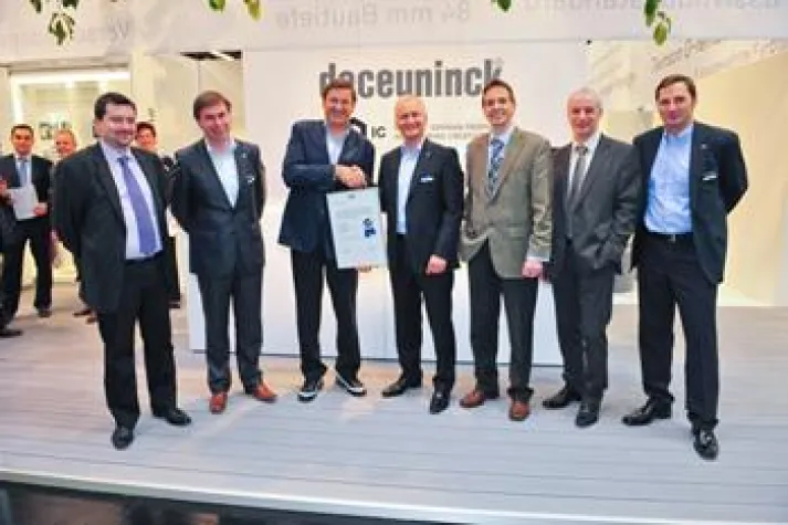 Bild: 30 Jahre Partnerschaft: Inoutic / Deceuninck und ATRYA SAS