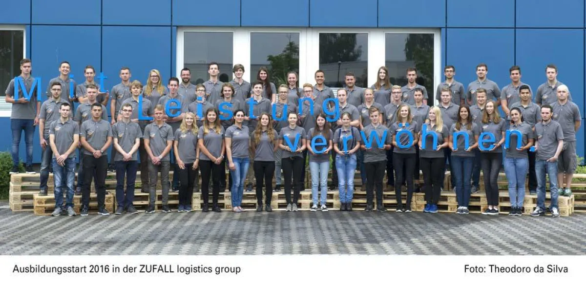 Die ZUFALL logistics group begrüßte ihre 51 neuen Auszubildenden in der Göttinger Firmenzentrale.