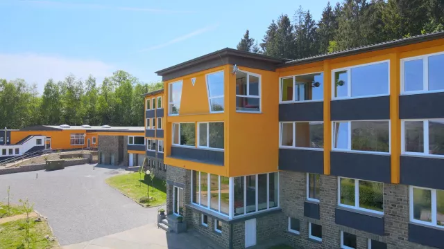 Bild: Neues Reha-Konzept für adipöse Kinder und Jugendliche 