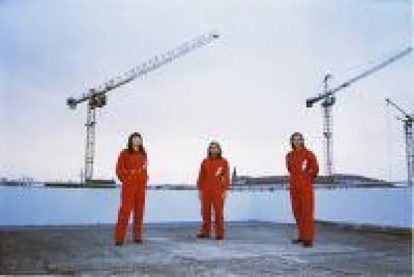 Bild: Night of the Nihilists? LA/Berlin synth-punk Mexican Radio veröffentlichen album Deconstruction/Reconstruction