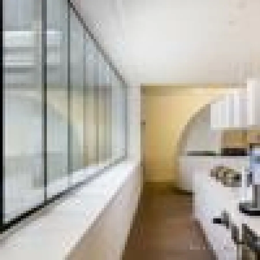 Ohne Zulassung im Einzelfall: Brandschutzverglasung Planline 30TB