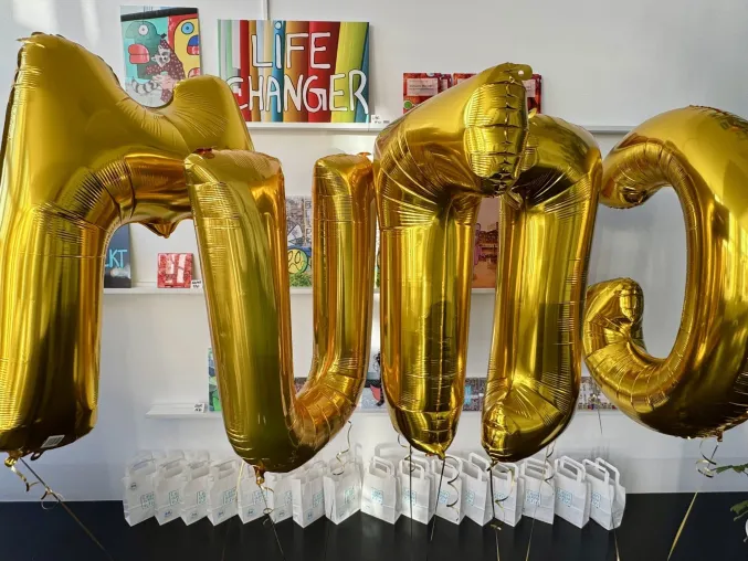 Bild: Die splendid-akademie GmbH feiert den 17. splendid Tag und eröffnet neue Pop-Up-Kunstgalerie