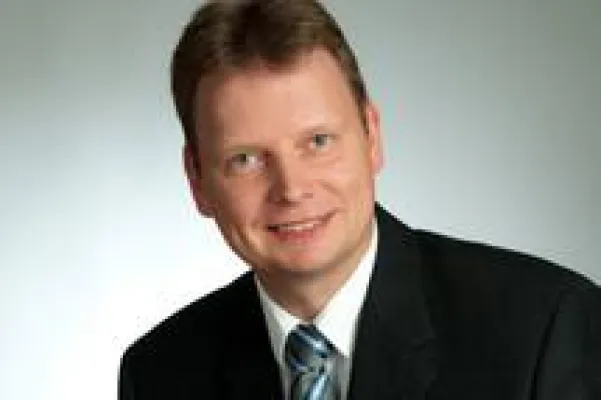 Bild: 564 Online-Studierende wählen ihren “Teacher of the Year 2012“