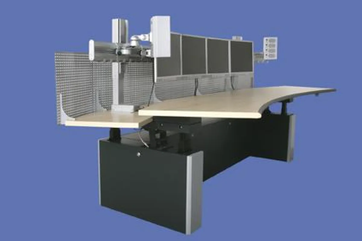 Knürr Technical Furniture - ErgoCon