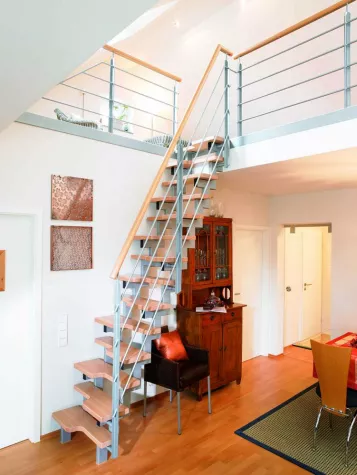 Bild: Raumspartreppen