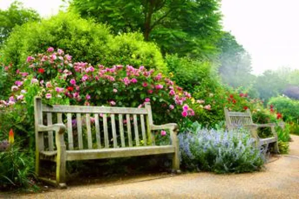 Bild: Britischer Stil für den Garten: Villa Jähn, der neue Onlineshop für englische Gartengeräte und –bedarf