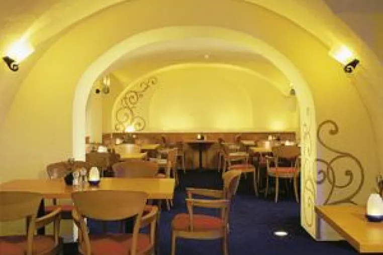 Weihnachten in der Sorat Unterwelt - Weihnachtsfeier im Gewölbekeller zum Pauschalpreis Bild: Weihnachten in der Sorat Unterwelt - Weihnachtsfeier im Gewölbekeller zum Pauschalpreis