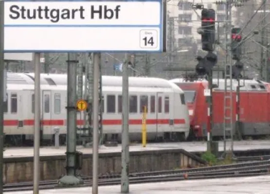 Bild: Eisenbahn auf hohem Niveau: Neues Hörbuch mit Schienengeschichten aus Baden und Württemberg