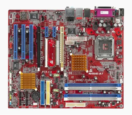 Bild: Das neue BIOSTAR N4SIE-A7 mit SLI™ Unterstützung dient als Plattform für den Intel® Pentium 4 Prozessor