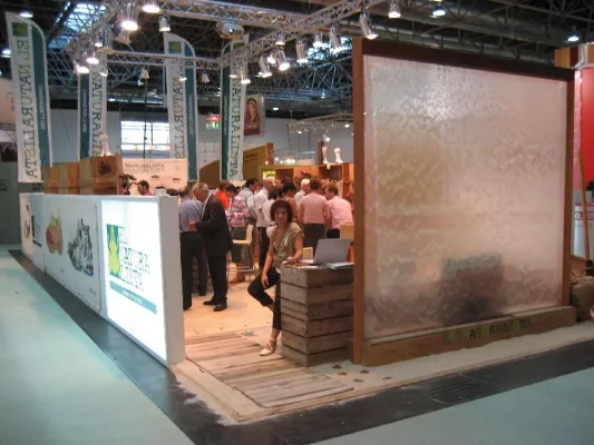 El Naturalista einzige spanische Schuhmarke auf der Ethical Fashion Show in Paris Bild: El Naturalista einzige spanische Schuhmarke auf der Ethical Fashion Show in Paris