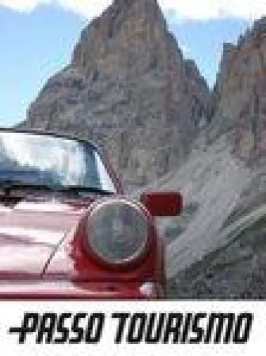 Bild: Passo Tourismo: Sonnwendfeuer und heiße Motoren