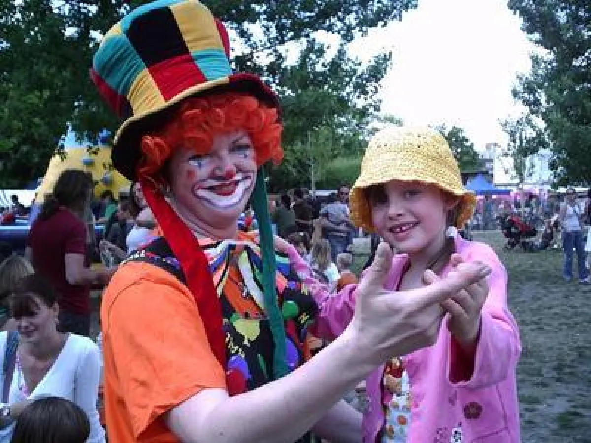 Bunt und lebendig: Das Spielefest des KINDERRING BERLIN e.V.