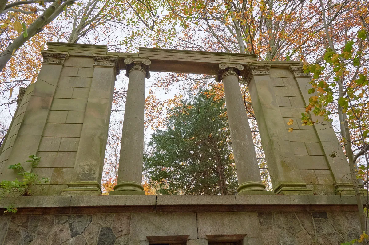 Lost places auf der Insel Rügen: Das Schloss Dwasieden