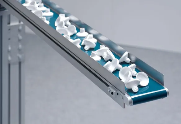 Bild: Gurtförderer GUF-P Mini - Kostengünstiges Transportieren und Vereinzeln von Kleinteilen