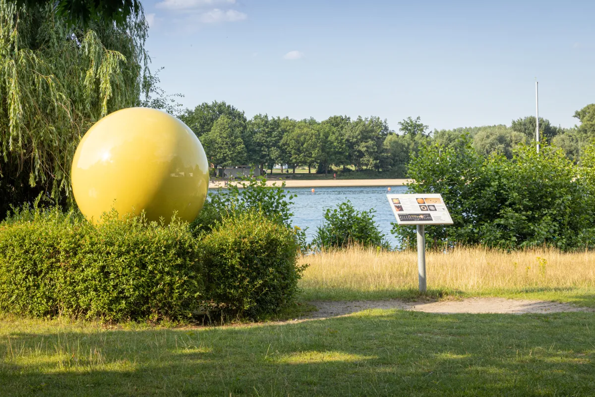 Wolfsburgs Planetenweg am Allersee (© WMG Wolfsburg)