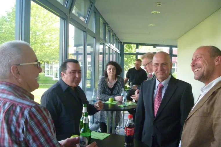 Bild: APROS Consulting mit Avago Technolgies bei Reutlinger Unternehmern