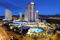 Bild: Das Hard Rock Hotel Ibiza und das Hard Rock Hotel Teneriffa bieten einen neuen Service für Haustiere