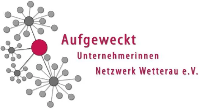 Bild: Qualifizierte Senioren-Assistentin begleitet im Alter