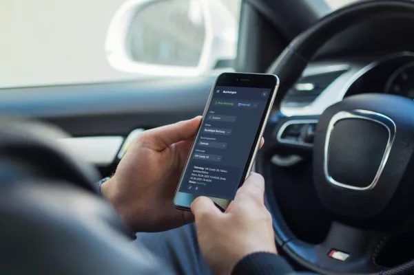 Vorteile von Poolfahrzeugen gegenüber Dienstwagen & carpanion als digitale Lösungen zur Poolcar-Reservierung Bild: Vorteile von Poolfahrzeugen gegenüber Dienstwagen & carpanion als digitale Lösungen zur Poolcar-Reservierung