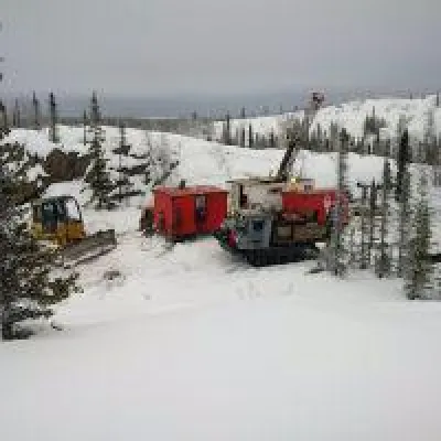 Bild: TerraX erweitert hochgradige Au-Mo-Cu-Ag-Zone im Porphyr von Ryan Lake