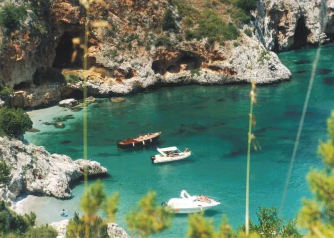 Bild: Sommerurlaub im Agriturismo am Meer - Sonne, Strand und Landleben im Cilento-Nationalpark
