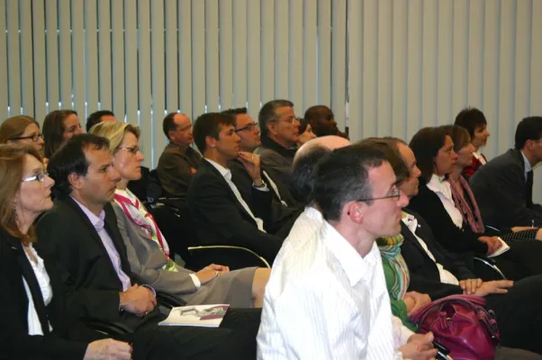 Bild: Open University Business School informiert in Stuttgart und München