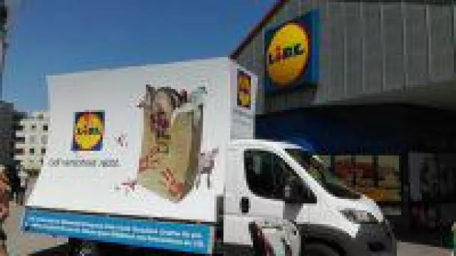 "LIDL verschont nicht" - Kampagne vom Deutschen Tierschutzbüro kommt nach Bottrop und Mülheim Bild: "LIDL verschont nicht" - Kampagne vom Deutschen Tierschutzbüro kommt nach Bottrop und Mülheim
