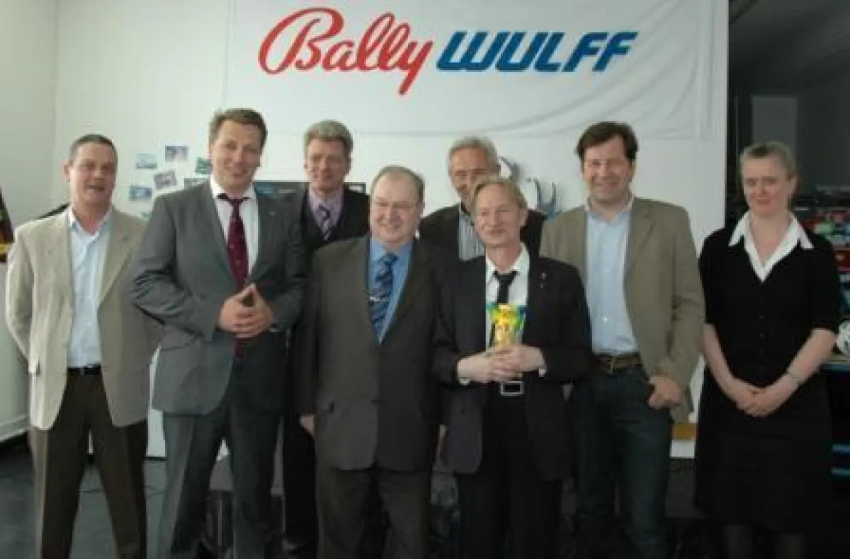 BALLY WULFF/ Heinz Buschkowsky und Jürgen Mentzel (vorne Mitte)