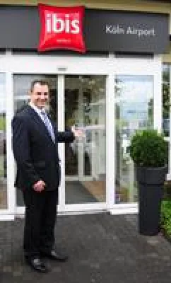 Bild: FRISCHER WIND IM IBIS KÖLN AIRPORT – MEHMET UCAR IST NEUER DIREKTOR
